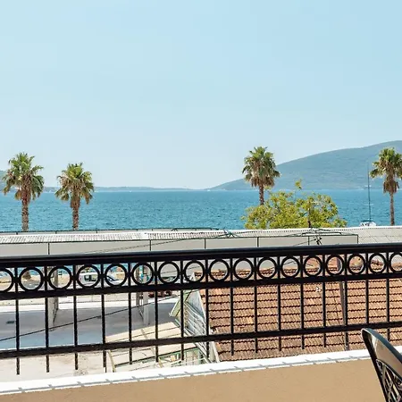 Apartments Belani Zelenika Herceg Novi Exterior photo
